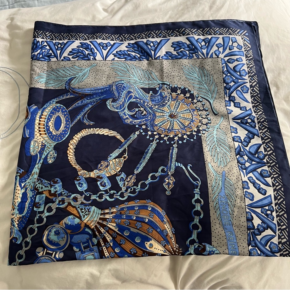 Tuckernuck Navy and Gold Patterned Scarf